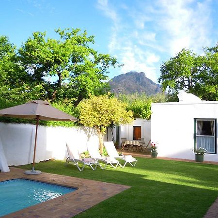 Avenues Guest House Stellenbosch Exterior foto